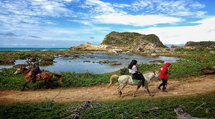 Kapurpurawan Rock Formation